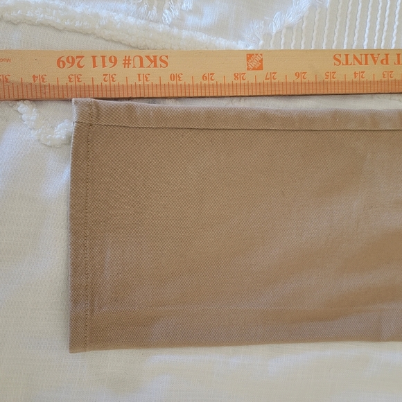 Gloria Vanderbilt Amanda Straight-Leg Jeans - Picture 3 of 6